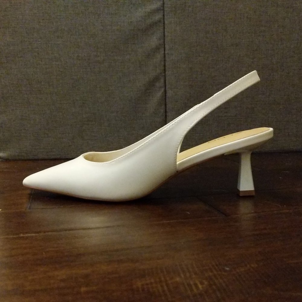 ALDO PERANGA white heels, size 7.5